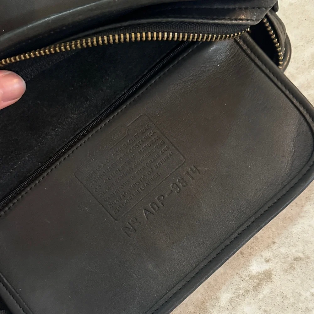 Coach Sutton Black Leather Crossbody Bag 9814 - Picture 12 of 12